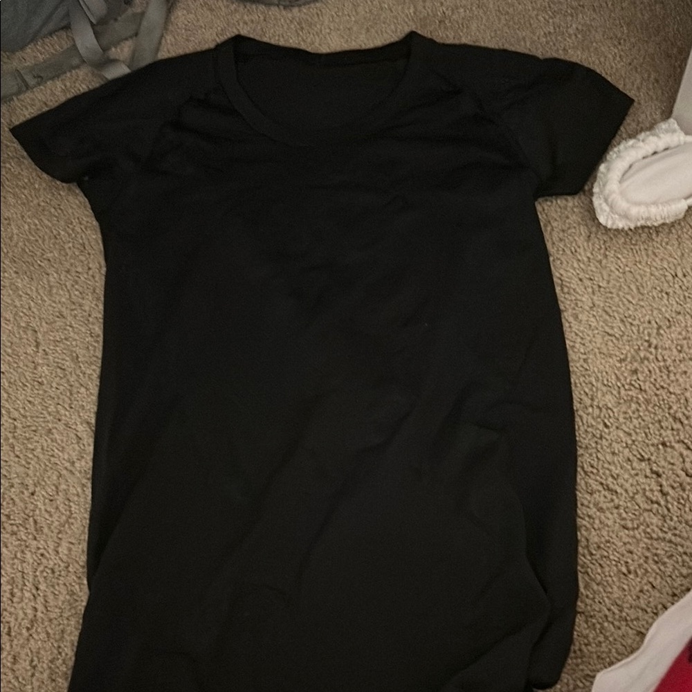Lululemon Black Swiftly tech